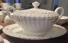 Ensemble de Vaisselles Antique Fine China Château Rose - Photo 10