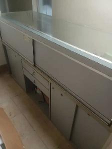 Display counter for store - Photo 2