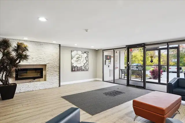 Highland Village - 1 Bedroom available at 450 Sandringham Cresce - Photo 5