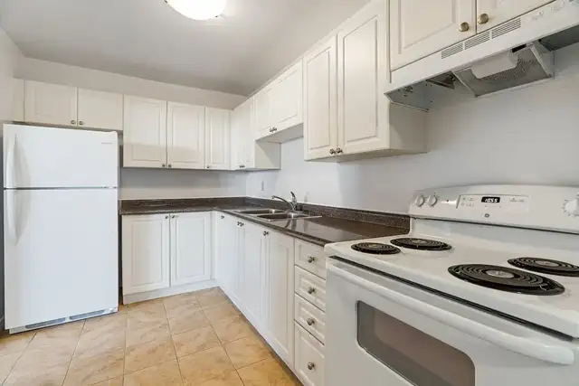 Springbank Village - 1 Bedroom available at 914, 916, 924 Wonder - Photo 8