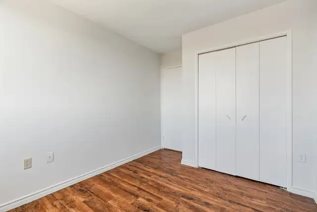 Springbank Village - 1 Bedroom available at 914, 916, 924 Wonder - Photo 10