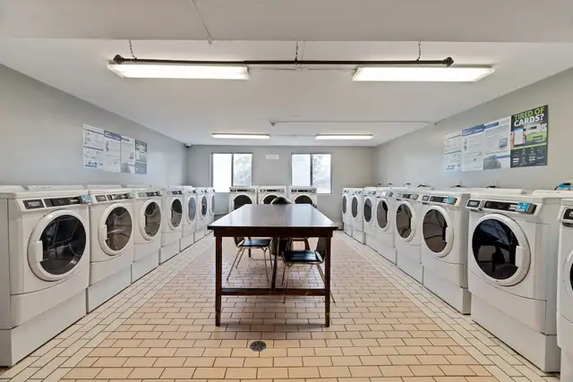 Springbank Village - 1 Bedroom available at 914, 916, 924 Wonder - Photo 14