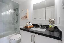 Tower Hill East - 3 Bedroom available at 330 Spadina Road, Toron - Photo 14