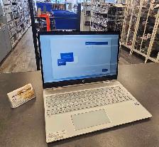 HP Envy 8GB Laptop - Photo 2