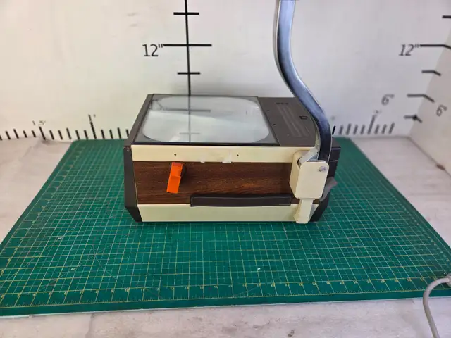 Vintage 3M Overhead Projector - Photo 6