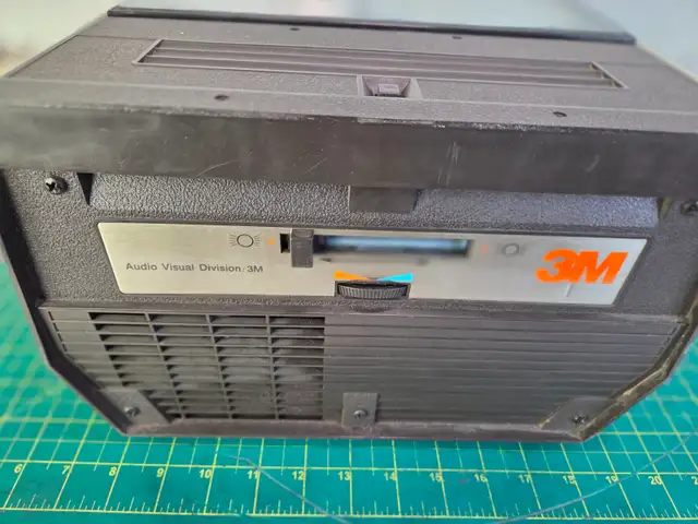 Vintage 3M Overhead Projector - Photo 8