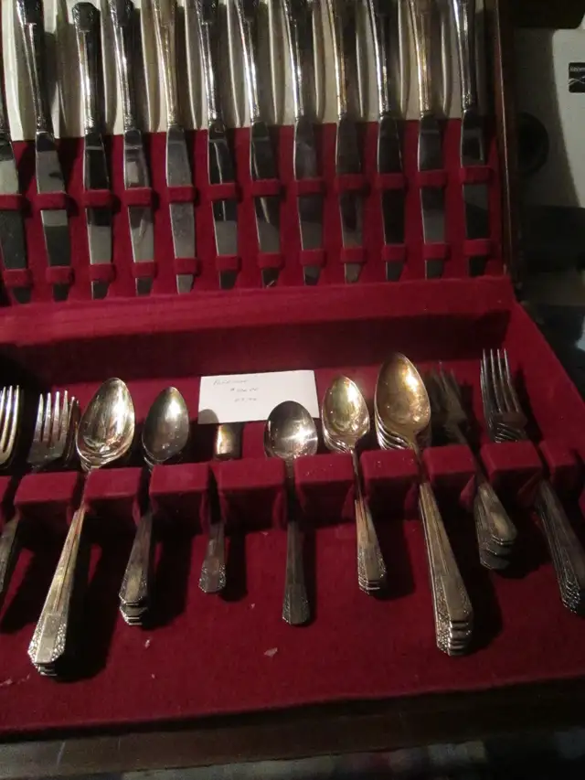 #60-99E  PARKLANE silverware set for 12 - Photo 2