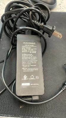Laptop Charger - Insignia NS-PWL965-C  65W Universal - Black