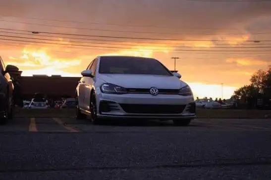 Rideshare from Ottawa to Montreal Today Wednesday 4PM