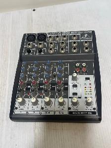 Behringer Xenyx 802