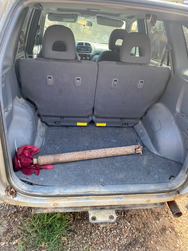 2002 Toyota Rav4 SUV- Mechanics Special-Please read the ad - Photo 10