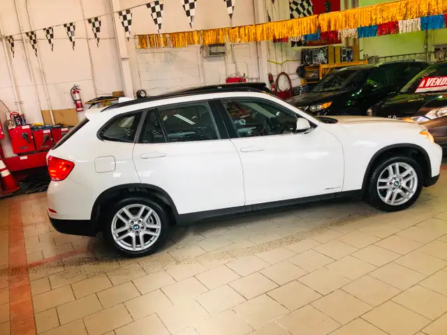 2014 BMW x1 AWD 28i ECO/ 98,000 KM/ TOIT PANO/ COMME NEUVE/ UN V - Photo 4