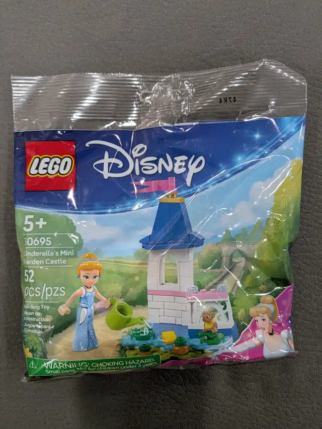 Lego Disney 30695 Cinderella's Mini Garden Castle 52 PCS Polybag