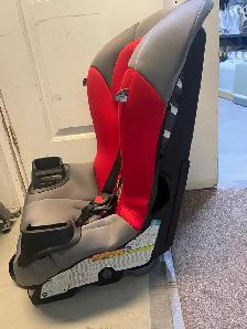 Evenflo Sonus Car Seat - Photo 4