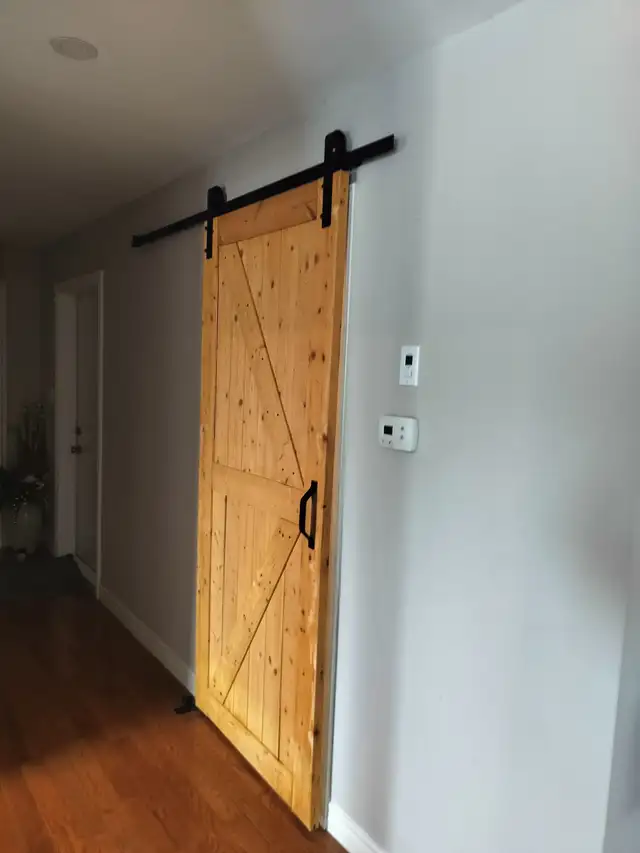 Knotty Pine Barn Door (36' x 84') with Installation Hardware Kit - Photo 2