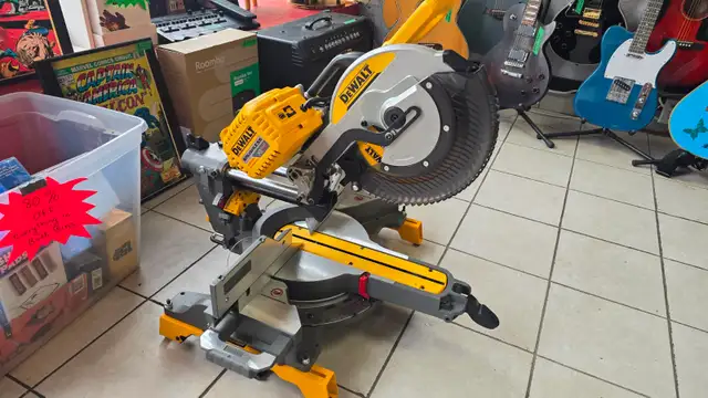 Dewalt 2 X 54V XR FLEXVOLT 305mm Mitre Saw - Bare Unit (NEW)