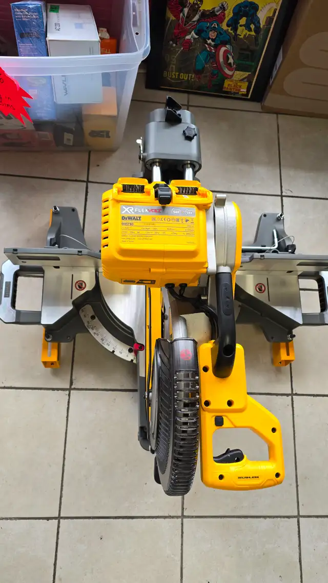 Dewalt 2 X 54V XR FLEXVOLT 305mm Mitre Saw - Bare Unit (NEW) - Photo 3