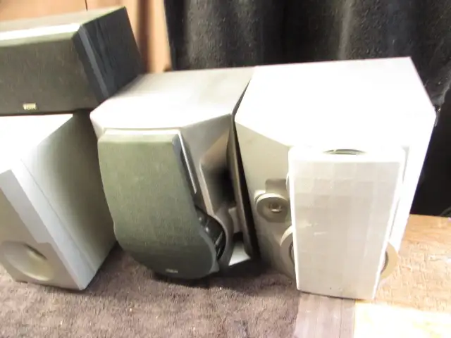 Home Audio 6 speaker surround sound set with powered sub woofer - Photo 6