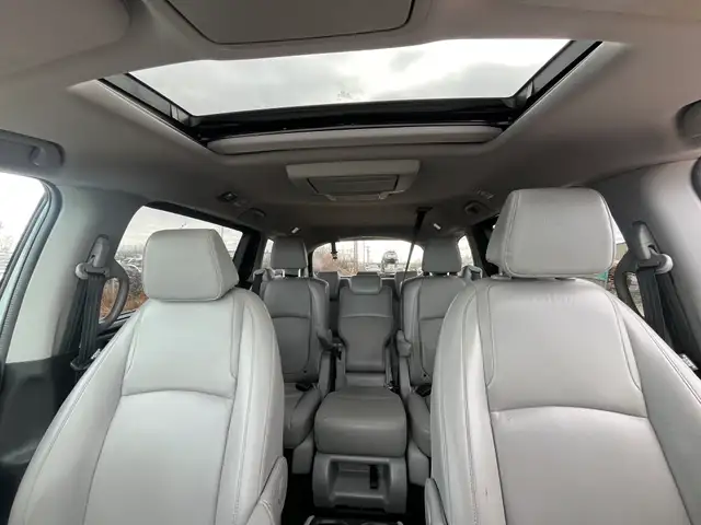 2018 Honda Odyssey EXL - Photo 12