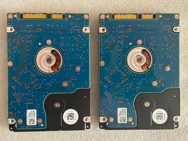 Set of 2 Hitachi 500GB 2.5' SATA Hard Drives $20 each - Photo 4