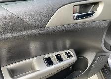 2010 Subaru Impreza AWD 2.5i / Accident Free/ Certified - Photo 18