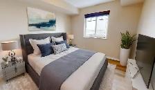 2 bed 2 bath corner unit condo in the west for sale - Photo 2