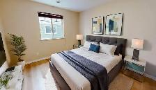 2 bed 2 bath corner unit condo in the west for sale - Photo 3