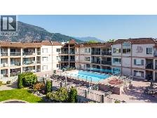 Sicamous Lockout Suite — Waterfront, Poolside, Boat Slip $495K