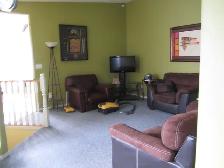 Sunny Two Bedroom Apartment for Rent - Photo 6