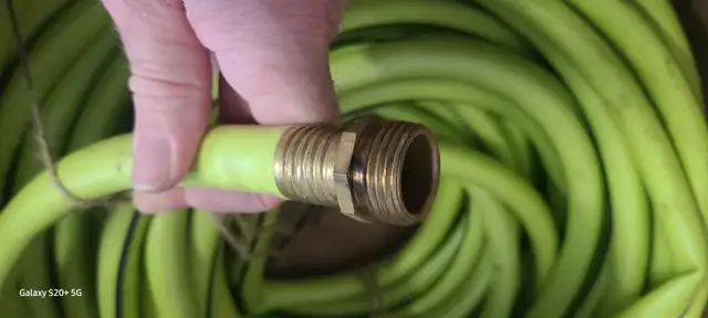 Garden Hose, 100 feet long, like new, GREAT DEAL - Photo 5