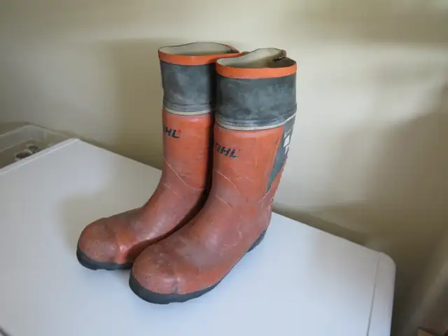 CHAINSAW BOOTS