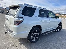 2016 Toyota 4Runner SR5 JUST LANDED !! - Photo 6