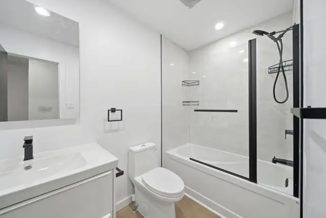 Spacious 3BR Rental in Pelham - Modern Finishes, Laundry In-Unit - Photo 14