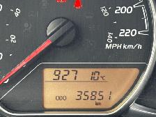 2019 Toyota Yaris LE Hatchback UNIQUE UNIT / MANUAL/ VERY LOW KM - Photo 12