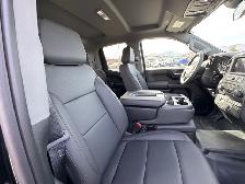 2024 Chevrolet Silverado 1500 Work Truck DOUBLE CAB 4X4 - Photo 11
