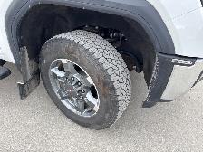 2025 GMC Sierra 3500HD SLE 6.6L DURAMAX - ALLISON TRANSMISSION - - Photo 21