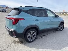 2024 Kia Seltos LX REFRESHED STYLING ( GREEN EXTERIOR ) - Photo 4