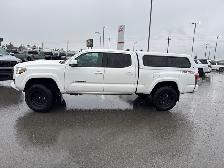 2023 Toyota Tacoma TRD Sport Package 4x4 - Heated Cloth Seats - - Photo 2
