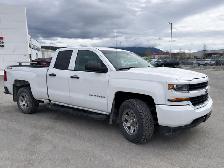 2017 Chevrolet Silverado 1500 Custom DOUBLE CAB 4X4 - Photo 6