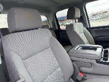 2017 Chevrolet Silverado 1500 Custom DOUBLE CAB 4X4 - Photo 10