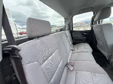 2017 Chevrolet Silverado 1500 Custom DOUBLE CAB 4X4 - Photo 11