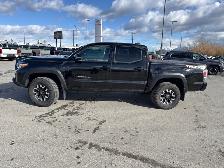 2023 Toyota Tacoma 4WD DBL AT SB - Low Mileage - Photo 2