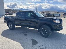 2023 Toyota Tacoma 4WD DBL AT SB - Low Mileage - Photo 7
