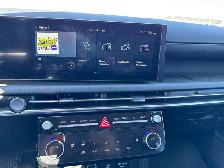 2025 Hyundai Tucson Preferred AWD LOW MILEAGE WITH A NEW BREATHT - Photo 13