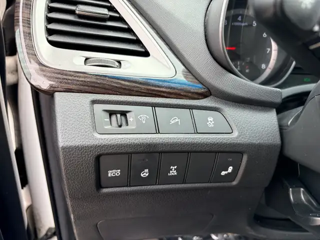 2014 Hyundai Santa Fe Sport Luxury 2.4L AWD Certified - Photo 19