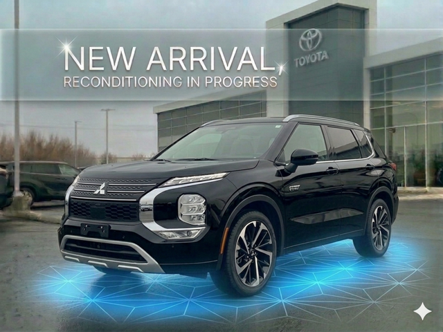 2024 Mitsubishi Outlander GT - Low Mileage