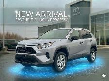 2020 Toyota RAV4 LE - Heated Seats - Apple CarPlay