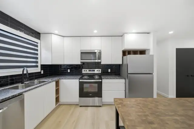 Spacious 3BR Rental in Pelham - Modern Finishes, Laundry In-Unit - Photo 12