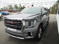 2023 GMC Yukon XL SLT | One Owner | Grey Leather | Pano Roof | N - Photo 4