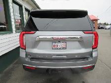 2023 GMC Yukon XL SLT | One Owner | Grey Leather | Pano Roof | N - Photo 14